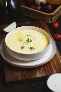 Sliwoçnyý çorba (frikadelkaly)