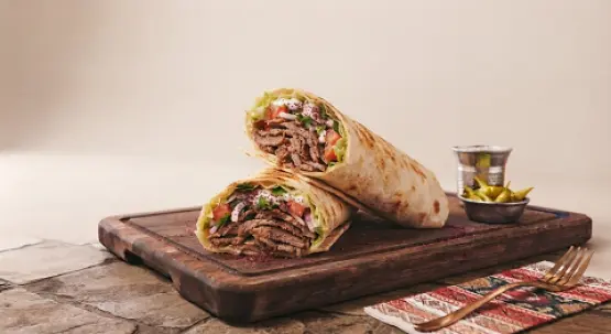 Lawaşda etli döner