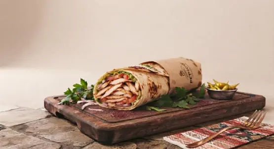 Lawaşda towuk döner
