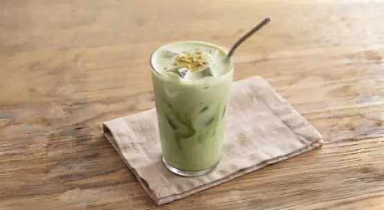 Pistaly latte