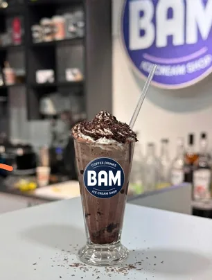 Snikers milkshake
