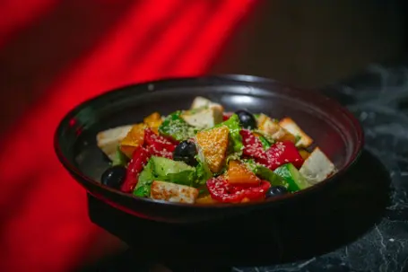 Gowrulan feta peýniri bilen greçiskiý