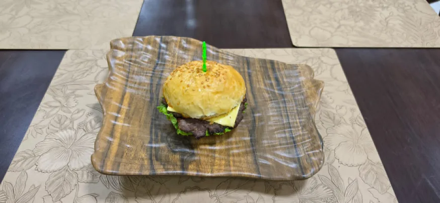 Peýnirli burger