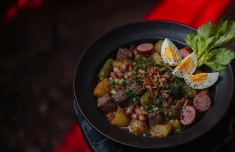 Mujskoý salat