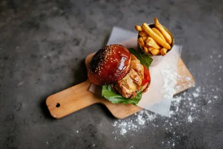 Burger towuk döşinden