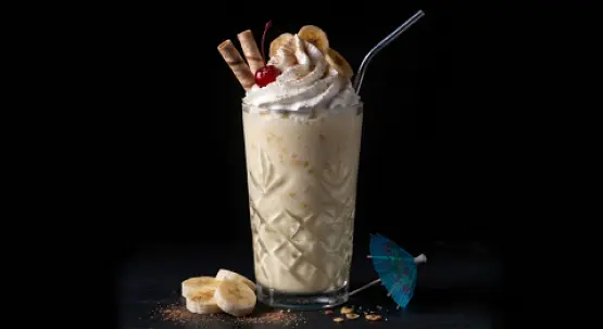 Bananly milkşeýk