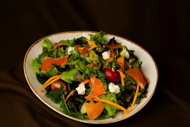 Lososly salad